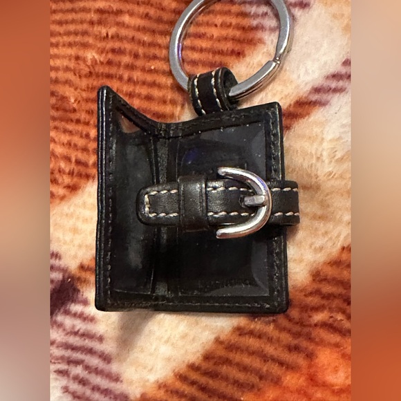 Authentic Coach Vintage Signature Brown Leather Photo Keychain! - Picture 4 of 4